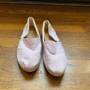 Pink Tom’s shoes